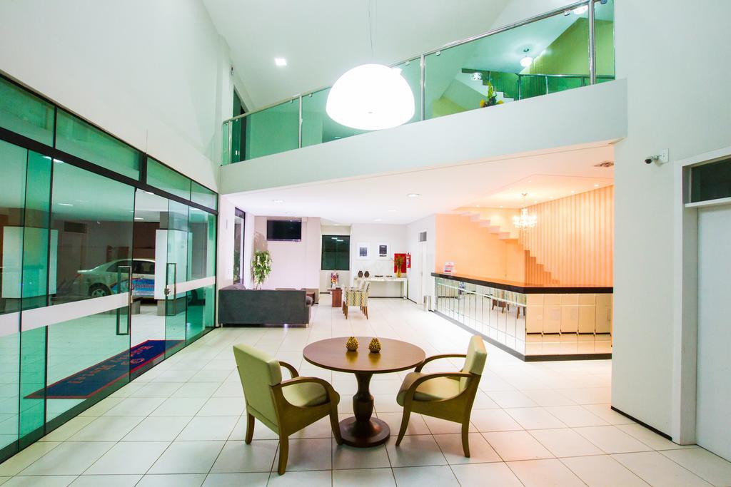 Holiday Hotel Picos المظهر الخارجي الصورة