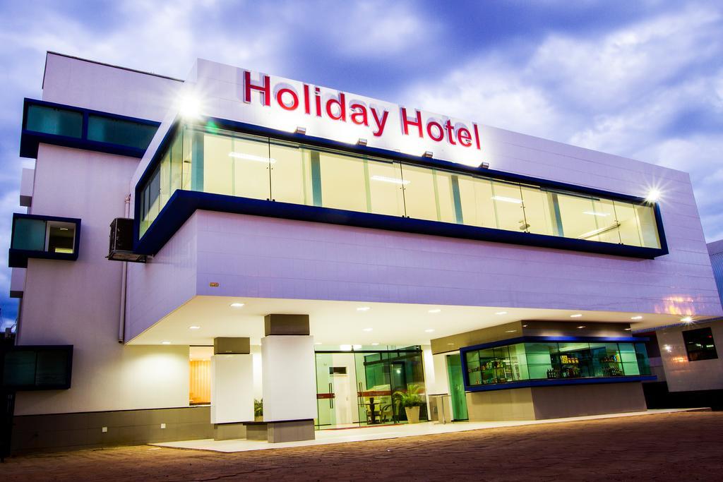 Holiday Hotel Picos المظهر الخارجي الصورة