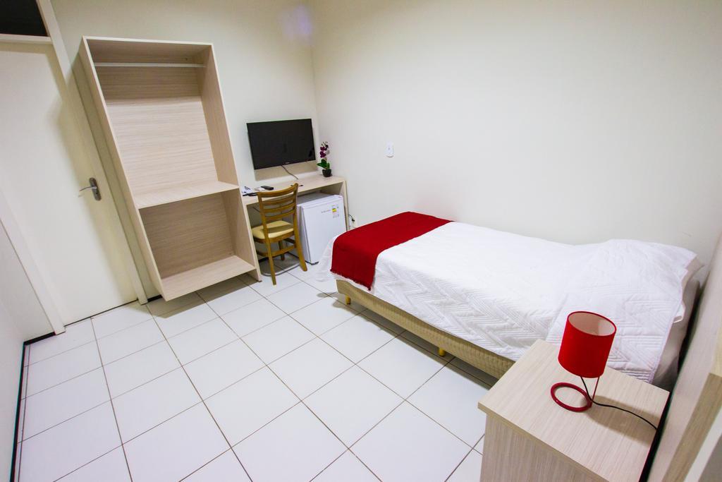 Holiday Hotel Picos الغرفة الصورة