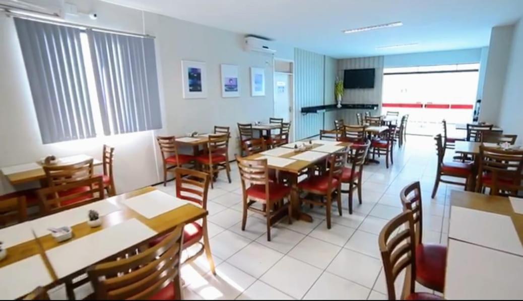 Holiday Hotel Picos المظهر الخارجي الصورة